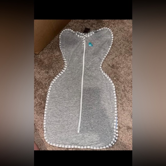 Love to Dream Grey Swaddle - Picture 1 of 1